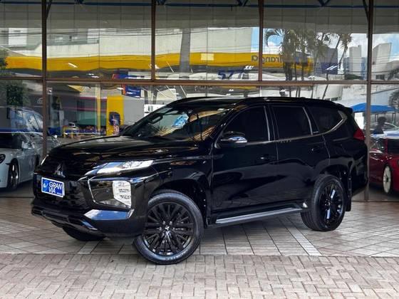 MITSUBISHI PAJERO SPORT 2.4 16V MIVEC TURBO DIESEL LEGEND BLACK AWD AUTOMÁTICO MITSUBISHI PAJERO SPORT 2.4 16V MIVEC TURBO DIESEL LEGEND BLACK AWD AUTOMÁTICO
